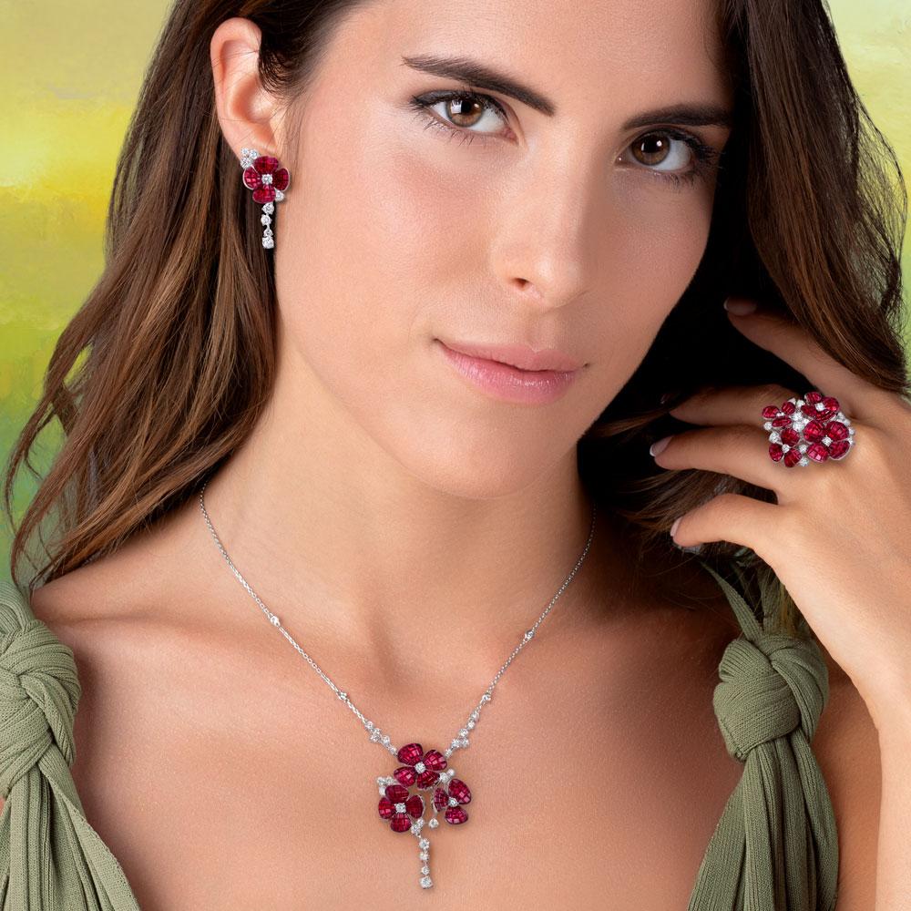 FLORAL Hortensia Ruby Necklace